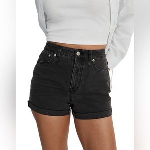 Madewell Curvy High-Rise Denim Shorts in Lunar Wash